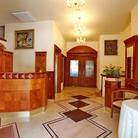 Hotel Fortna Chrudim Εξωτερικό φωτογραφία