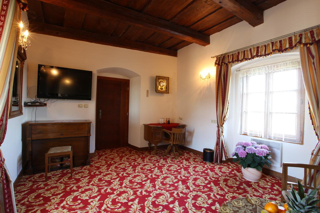 Hotel Fortna Chrudim Εξωτερικό φωτογραφία
