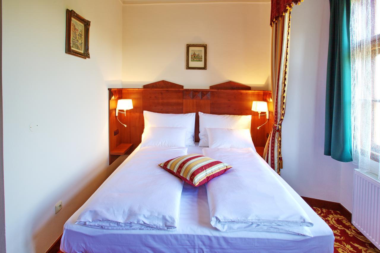 Hotel Fortna Chrudim Εξωτερικό φωτογραφία
