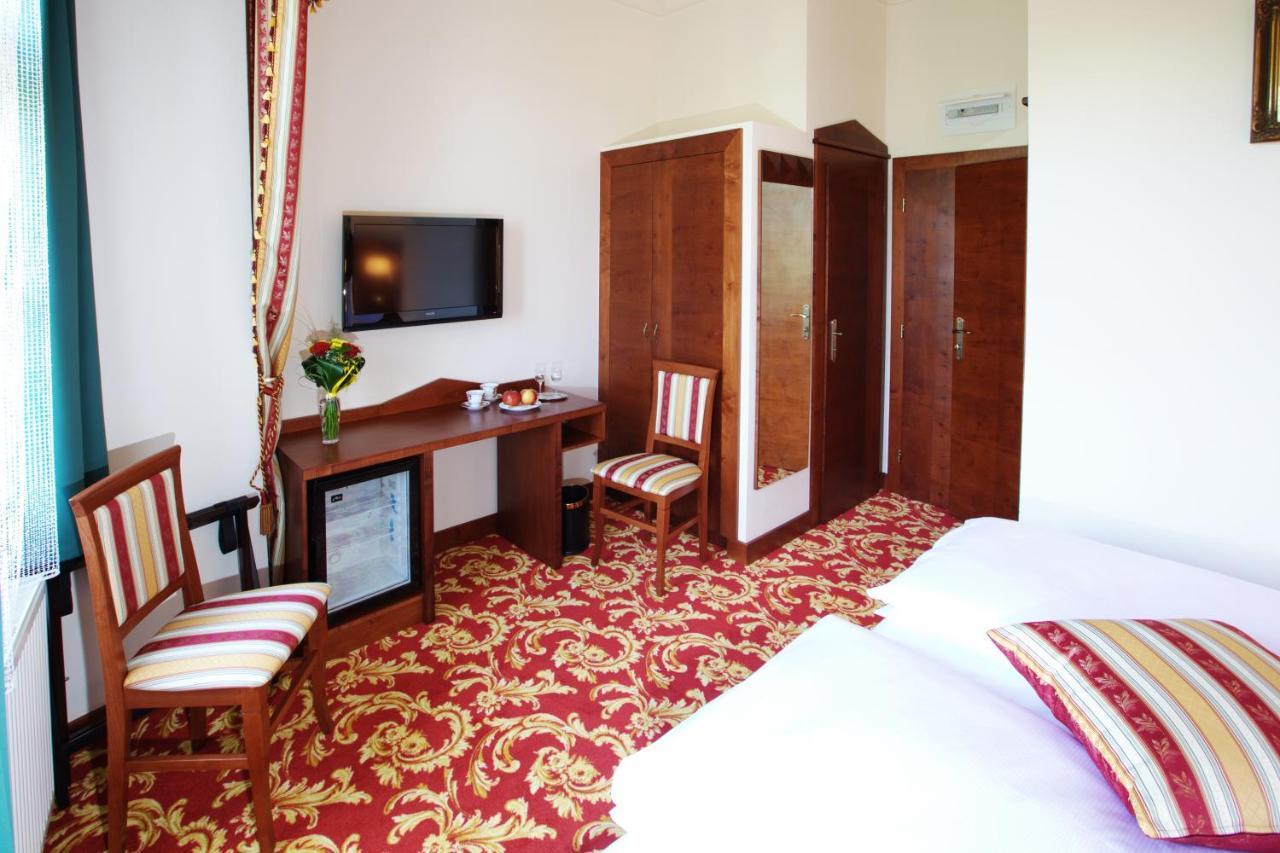 Hotel Fortna Chrudim Εξωτερικό φωτογραφία