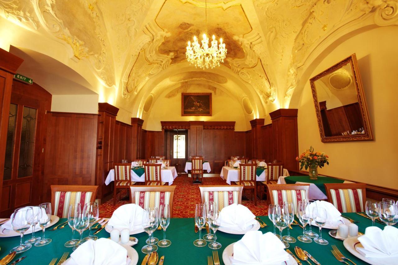Hotel Fortna Chrudim Εξωτερικό φωτογραφία