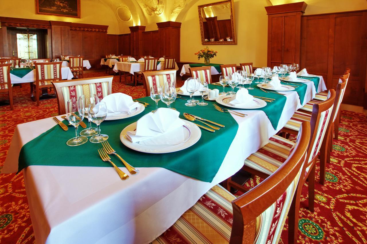 Hotel Fortna Chrudim Εξωτερικό φωτογραφία